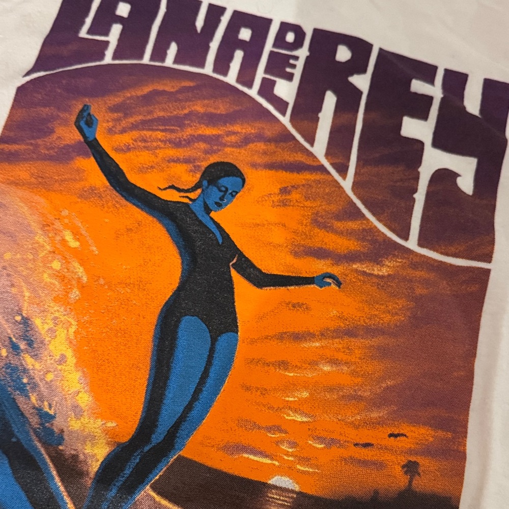 Lana Del Rey T-Shirt  RARE - Picture 2 of 3